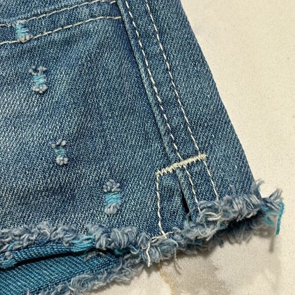 Billabong | Women’s Blue Denim Distressed Short Fit Jeans Shorts - Picture 14 of 14
